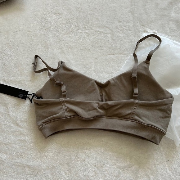 NWT Oner Active EFFORTLESS MICRO BRALETTE - Picture 4 of 5